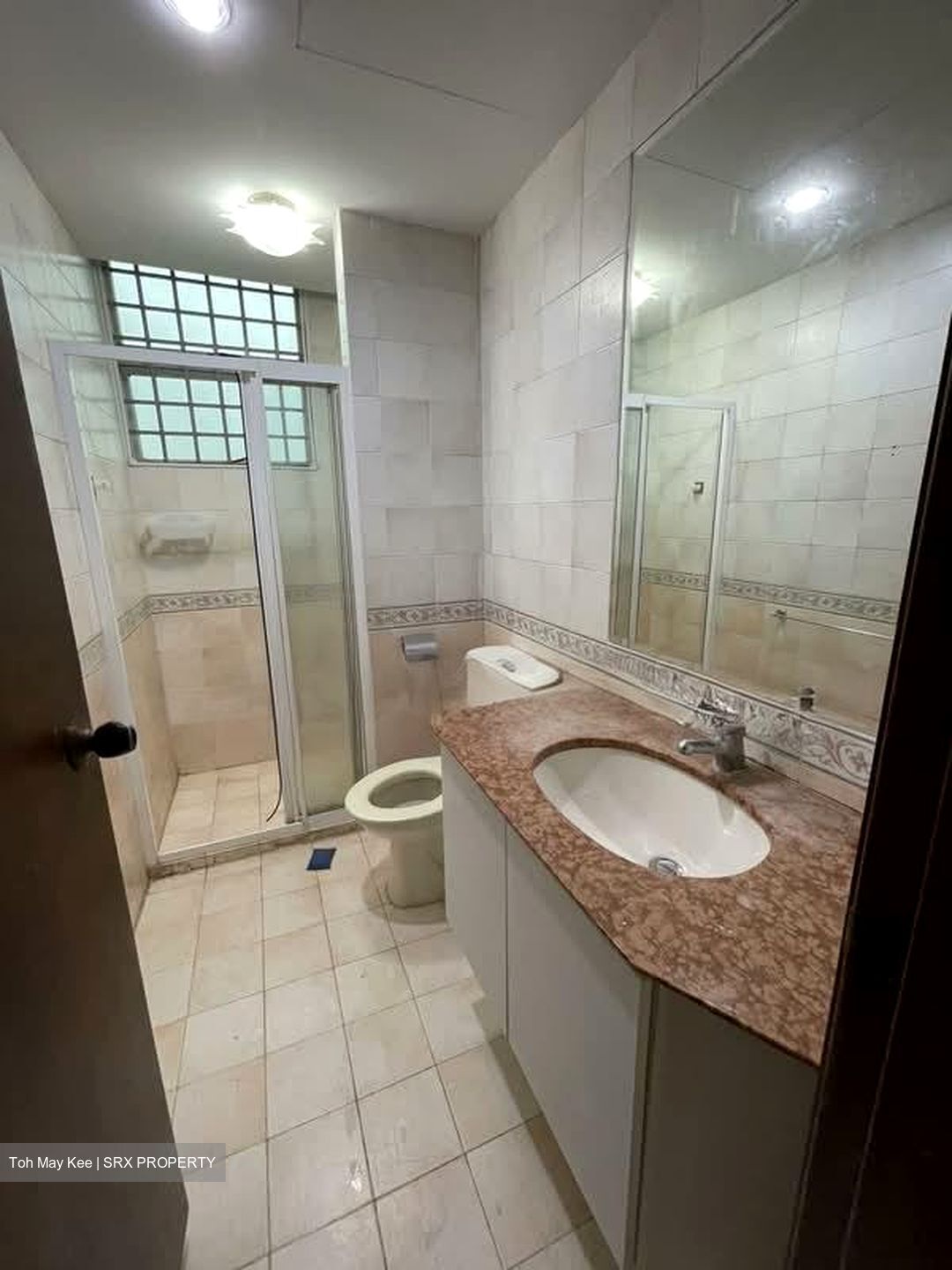 Woodgrove Condominium (D25), Condominium #581422191